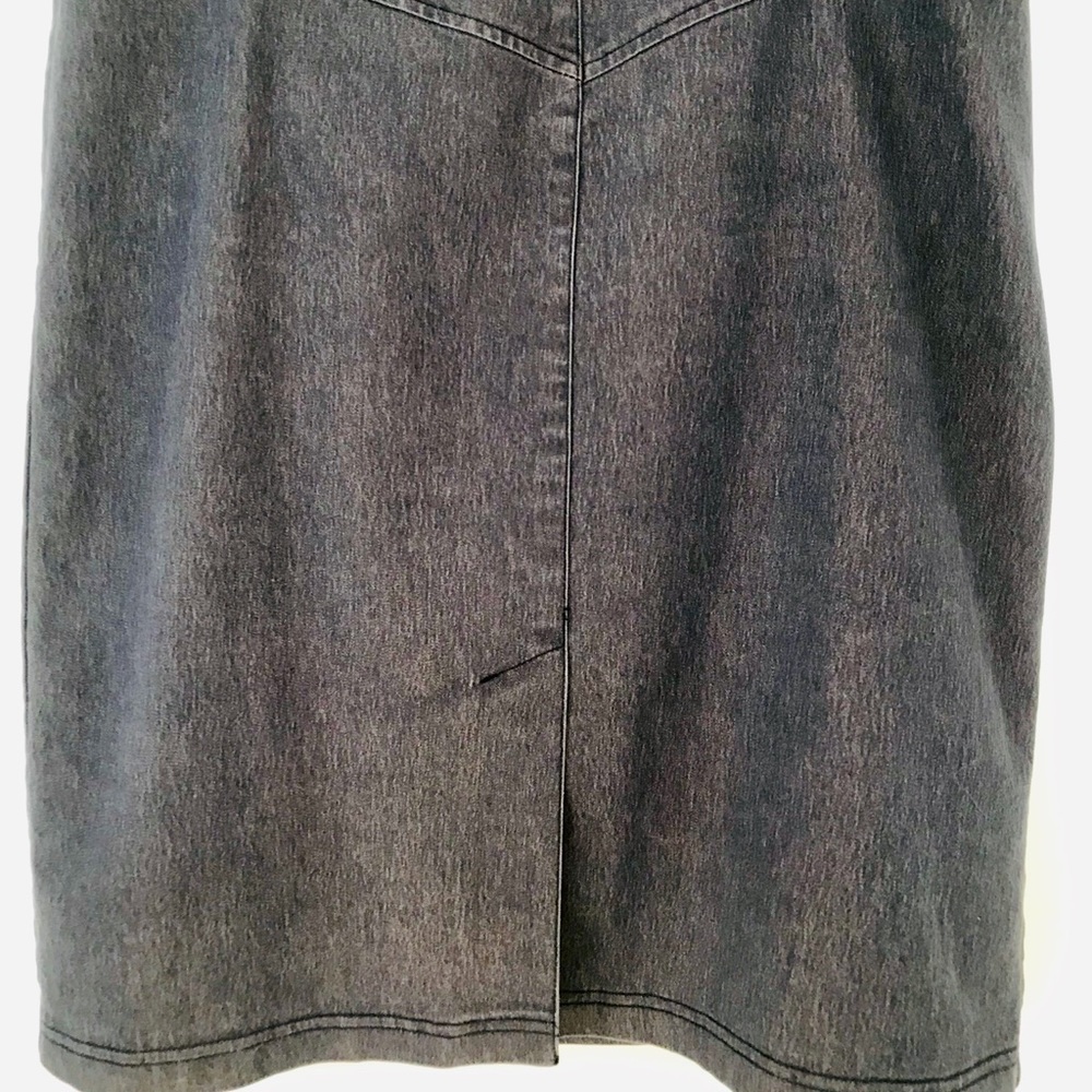 Denim pencil skirt.